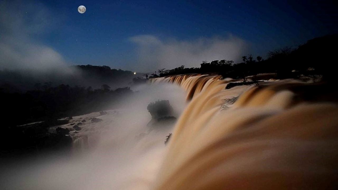 Iguazu Falls With Full Moon (2)